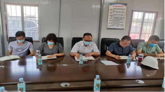 9.18豫中公司組織督導(dǎo)專班對(duì)在建項(xiàng)目進(jìn)行節(jié)前安全生產(chǎn)大檢查383.png 9.18豫中公司組織督導(dǎo)專班對(duì)在建項(xiàng)目進(jìn)行節(jié)前安全生產(chǎn)大檢查383.png